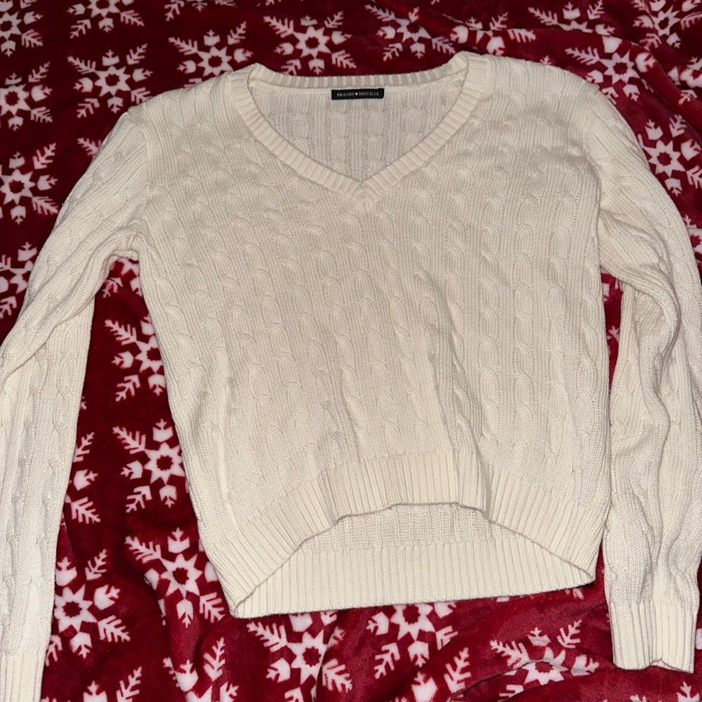 Brandy Melville Long Sleeve Sweater V Neck